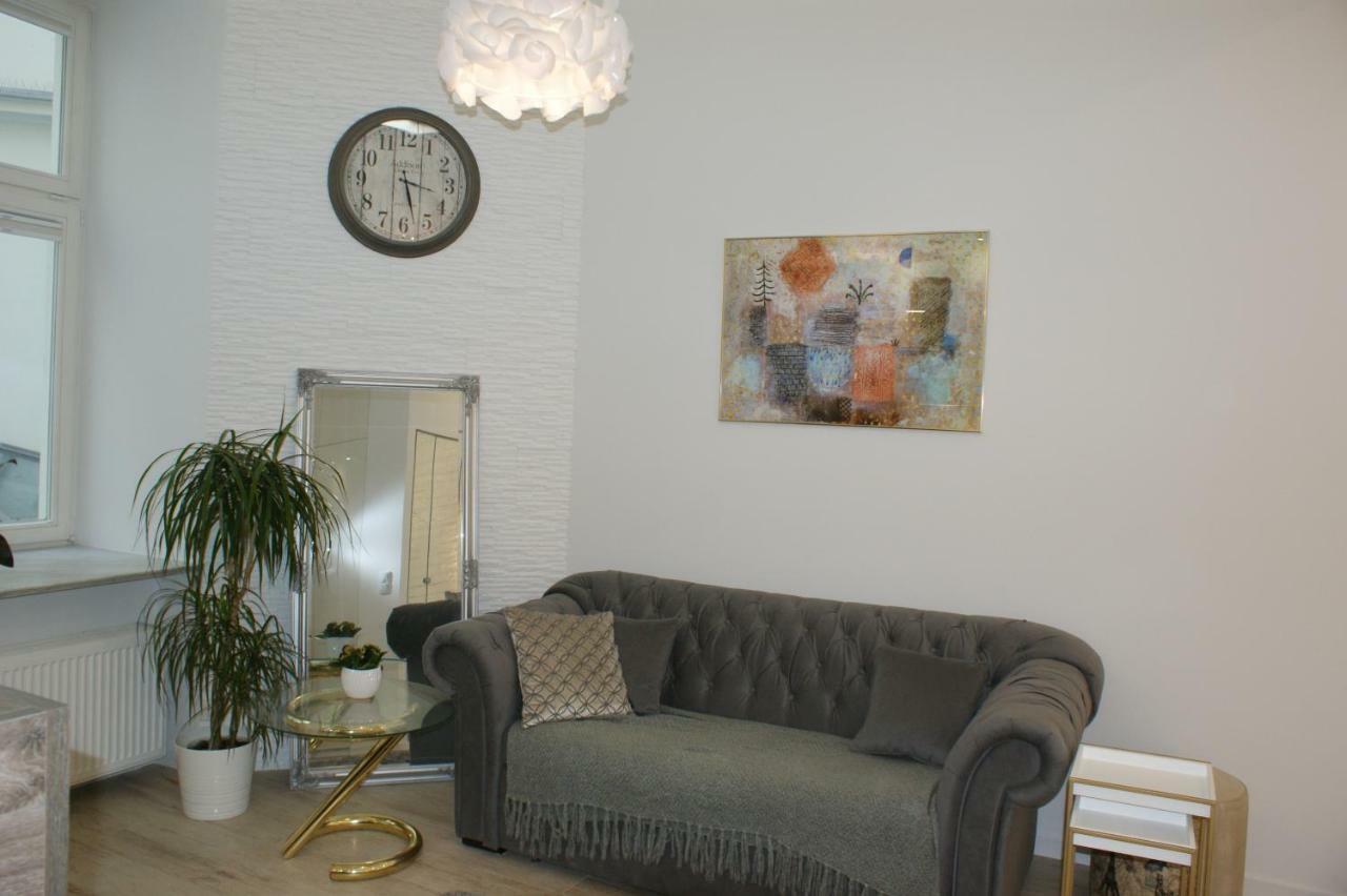 ורשה Lovely Apartment- Poznanska 16 מראה חיצוני תמונה
