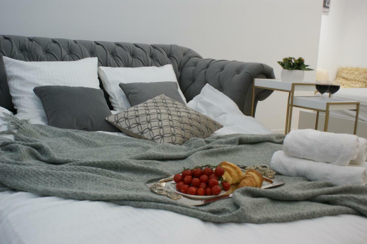 ורשה Lovely Apartment- Poznanska 16 מראה חיצוני תמונה